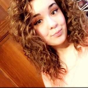 Meet your Posher, Raeanna